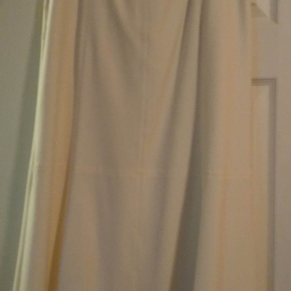 Liz Claiborne Ivory A-Line Skirt   A1202